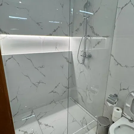 Hotell 16 - 4*